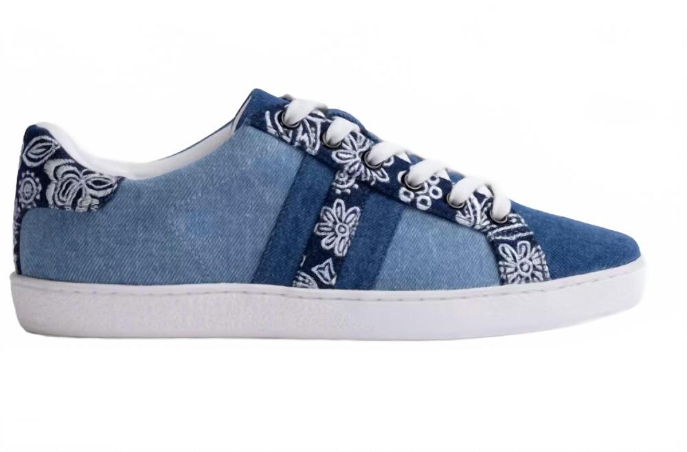 NEW JOHNNY WAS women's bandana sneaker in blue denim embroidered